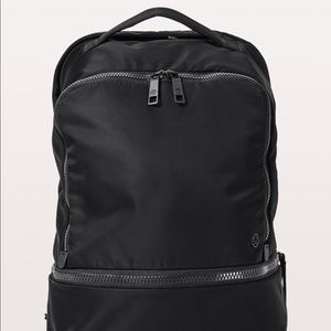 Black Lululemon Bag~ barely used, no damage.